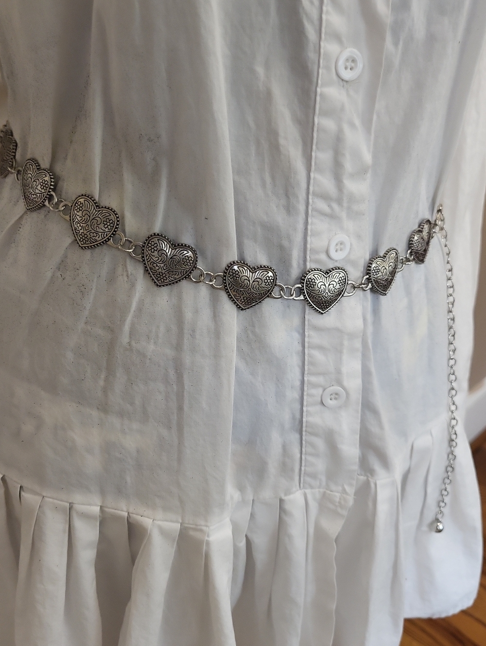 Source Unknown Silver Heart Link Belt